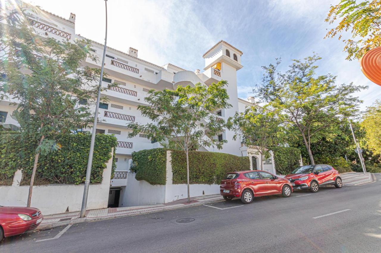 797 Holiday Rentals - Apartamento frente al Parque la Paloma con piscina Benalmádena Exterior foto